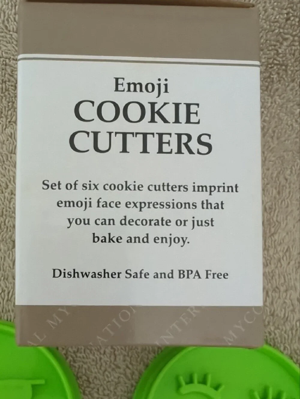 Emojis fun green